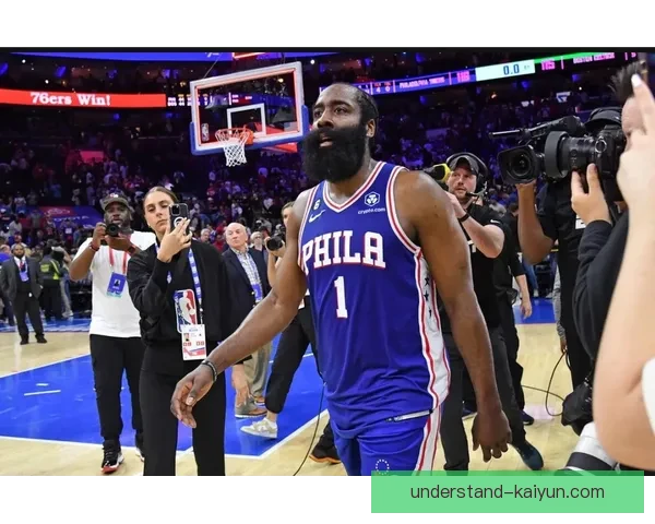 NBA焦点战再掀高潮豪强对决引爆季后赛席位之争群星闪耀夜上演