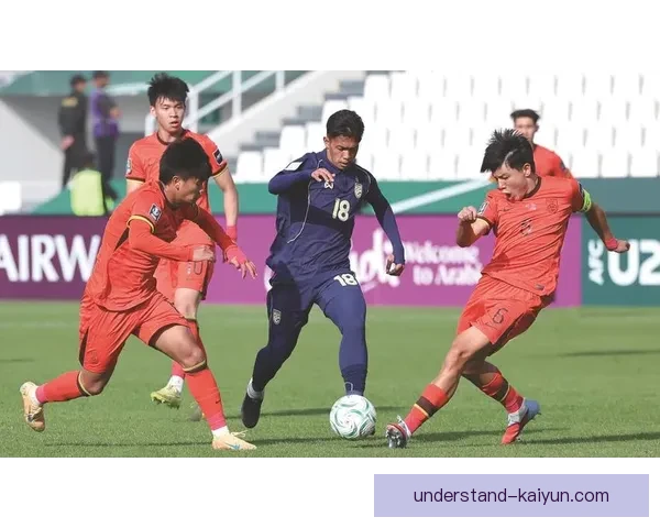 中国足球队晋级亚洲杯四强 以顽强拼搏精神迎接强敌挑战