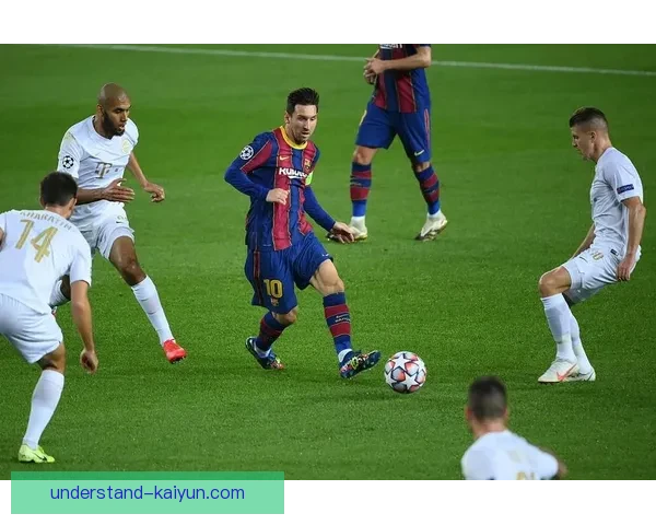 梅西领衔大巴黎迎战曼联 足坛巨星齐聚巴黎再掀欧冠风云